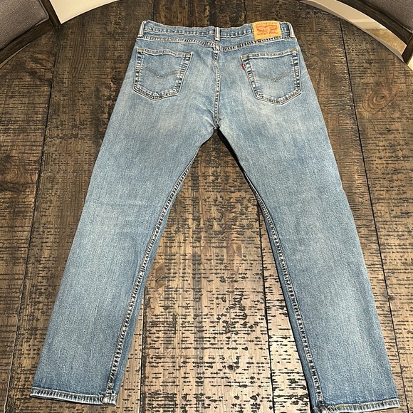 Men’s Levi’s 502 - Picture 2 of 6